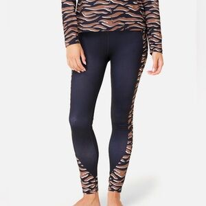 NWT Krimson Klover Skirolli Zebrah Legging Size Small Hazel/Black